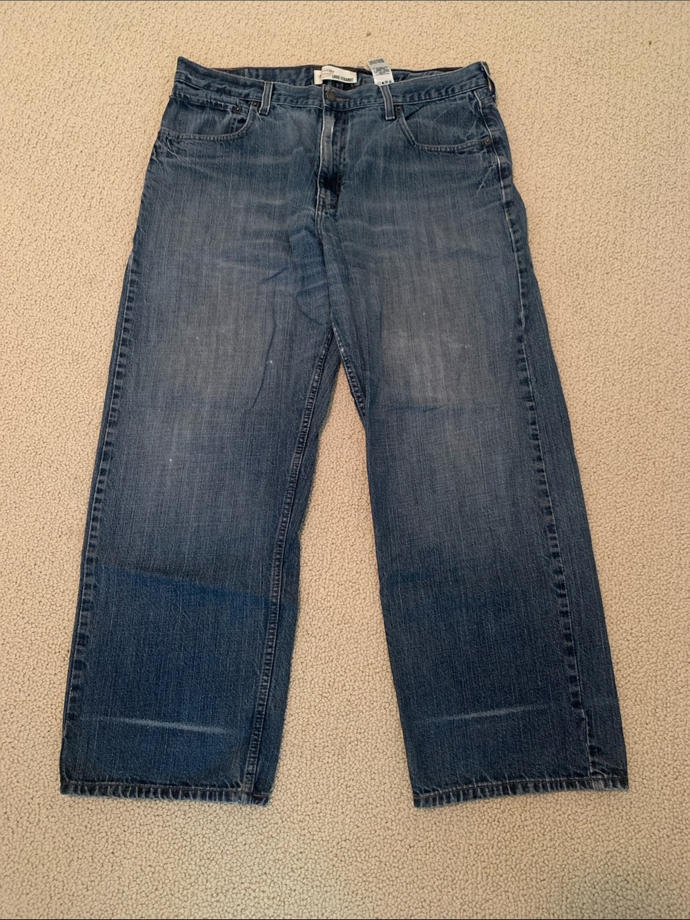 Levi's Men's Loose Fit Straight Leg Jeans in Blue Size 36W x 30L